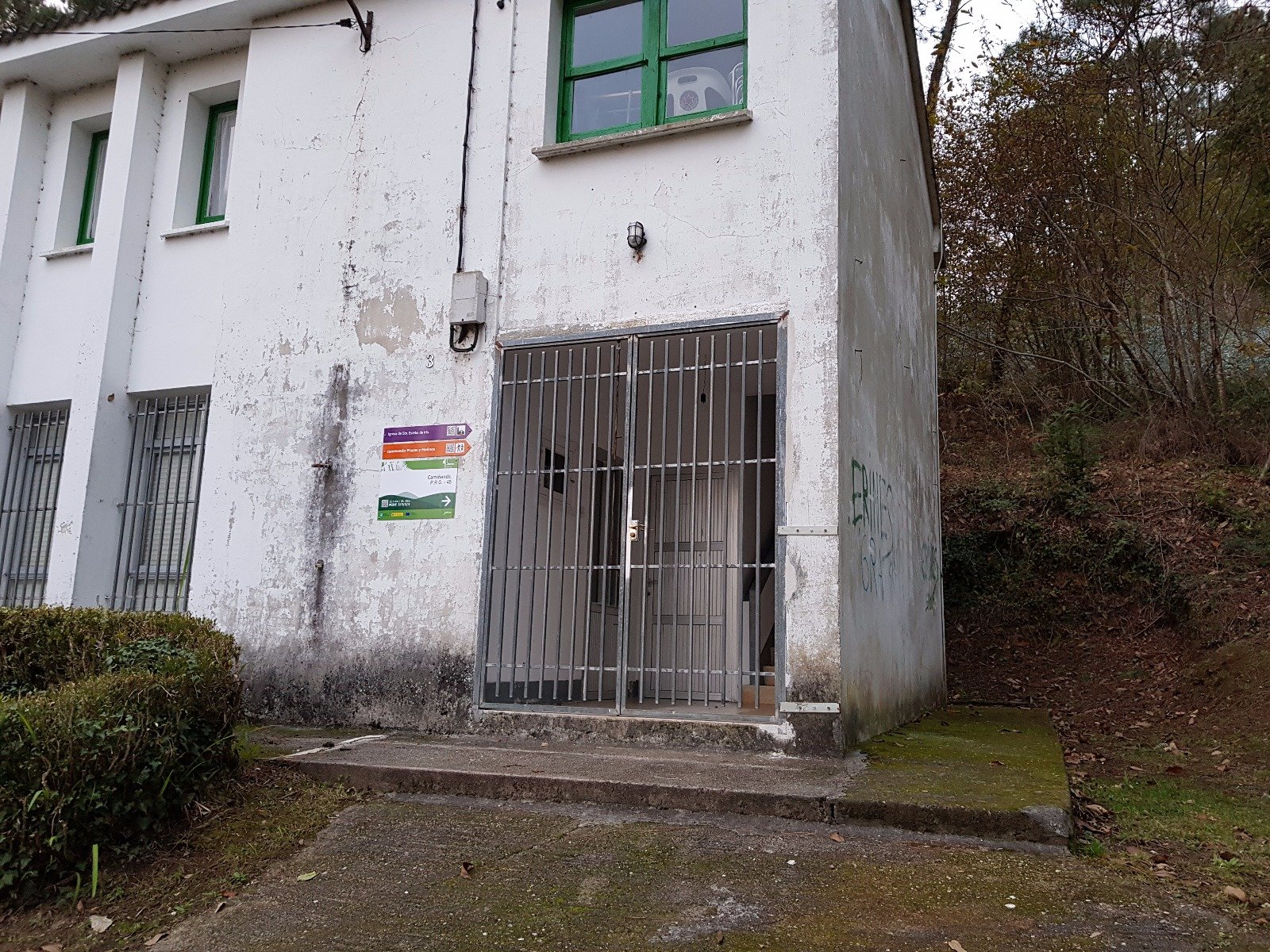 Acceso Escola de Irís